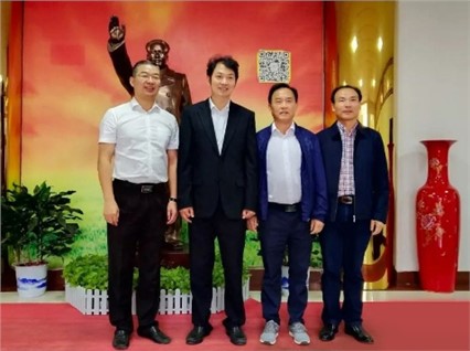 湖南省政府副秘書長、辦公廳主任陳仲伯一行蒞臨【湘潭恒欣】指導工作